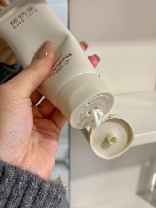 洗脸可以不用洗面奶