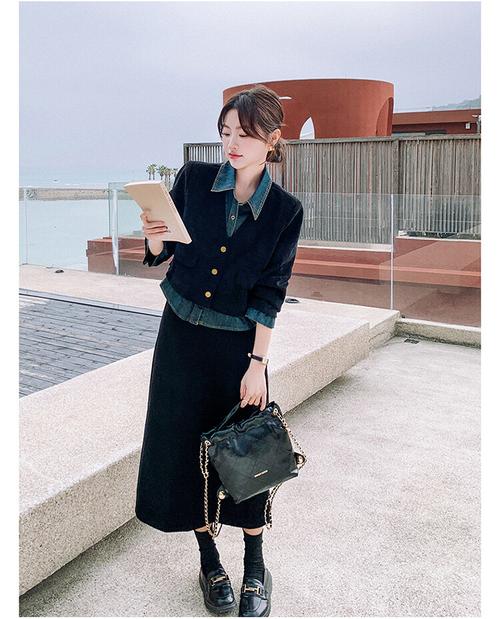 秋款套裙怎么搭配鞋