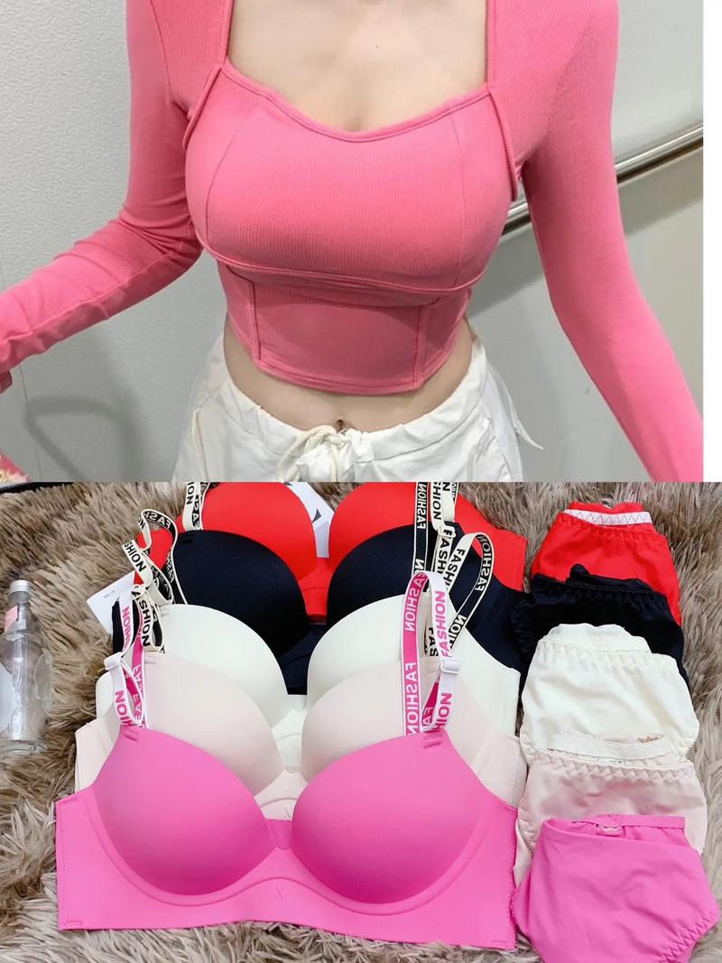 粉色内衣怎么搭配外套好看