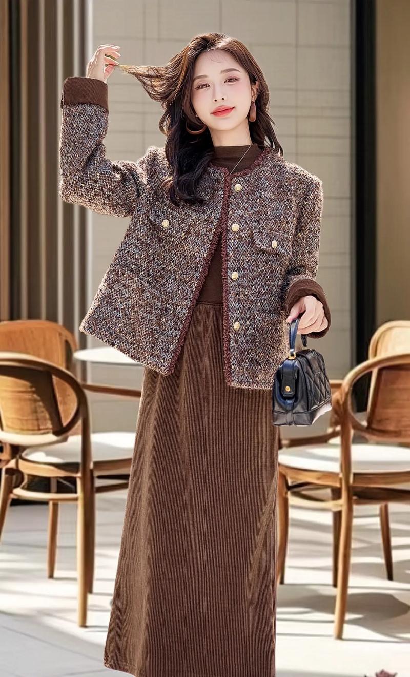 秋冬小香风套装怎么搭配鞋子