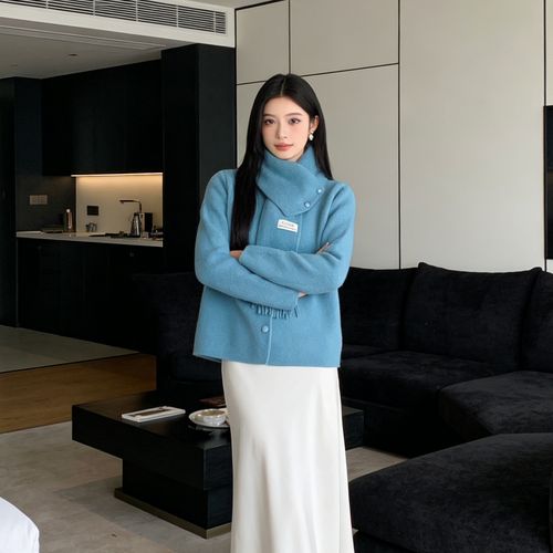 毛衣外衣怎么搭配什么围巾