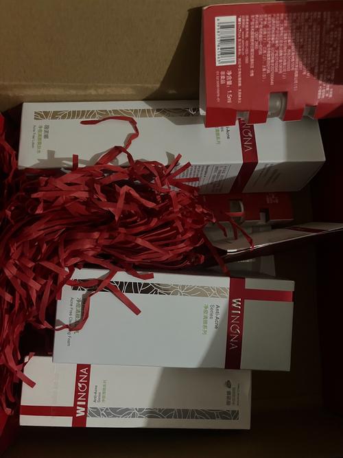 祛痘补水控油的护肤品