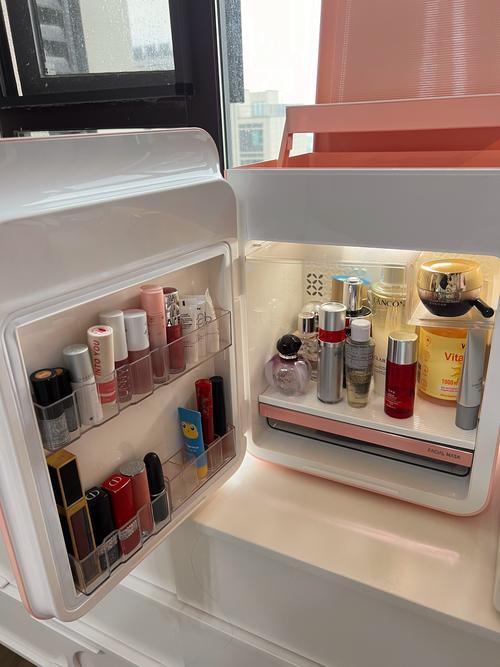护肤品可以放在冰箱吗