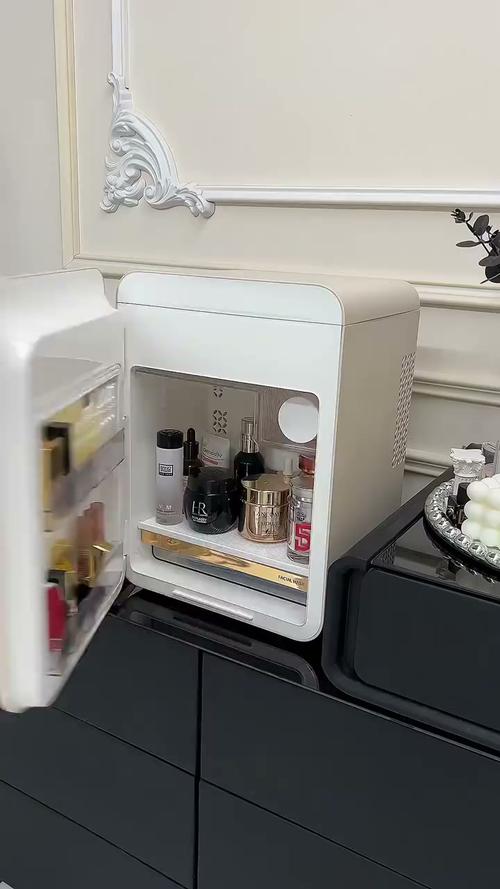 护肤品可以放在冰箱吗