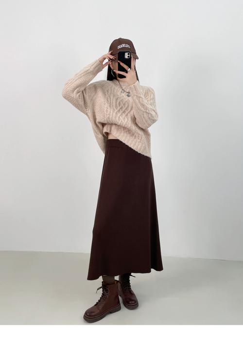 小个子怎么搭配长款半身针织裙