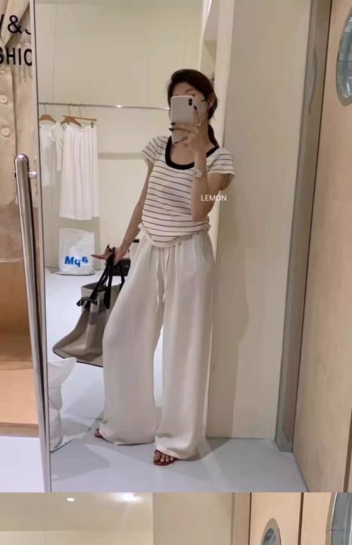 针织短款上衣T恤怎么搭配