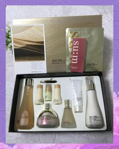 混合型肌肤适合护肤品