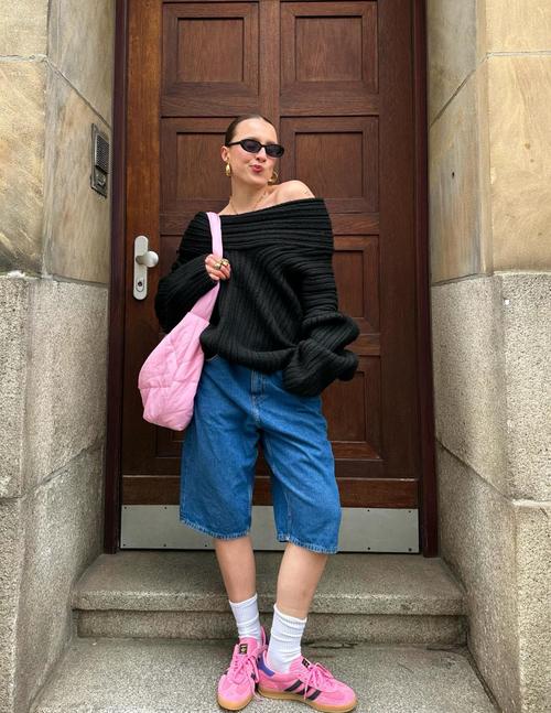 秋天穿的卫衣怎么搭配