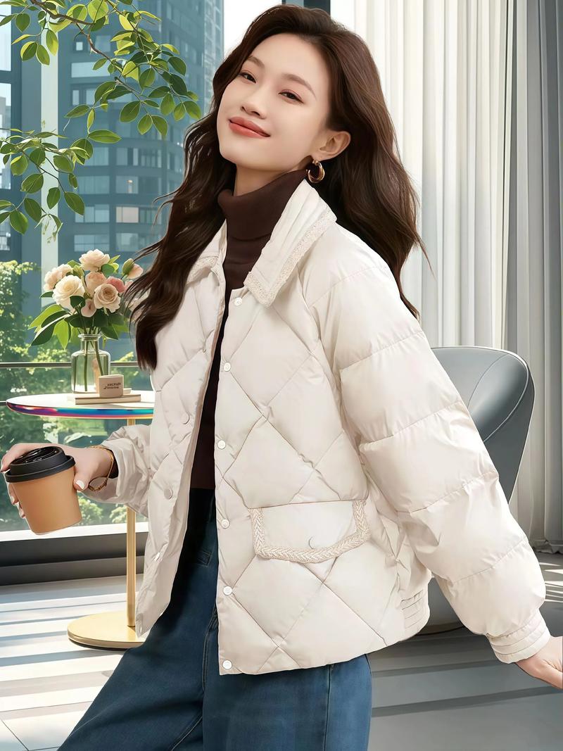 小款棉袄女怎么搭配