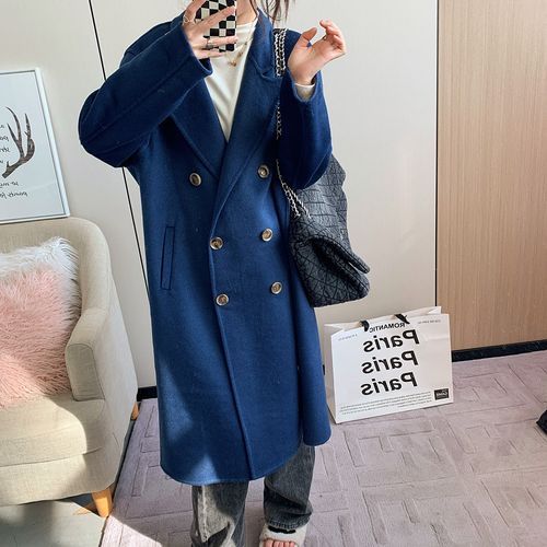 深蓝色长款大衣怎么搭配图片