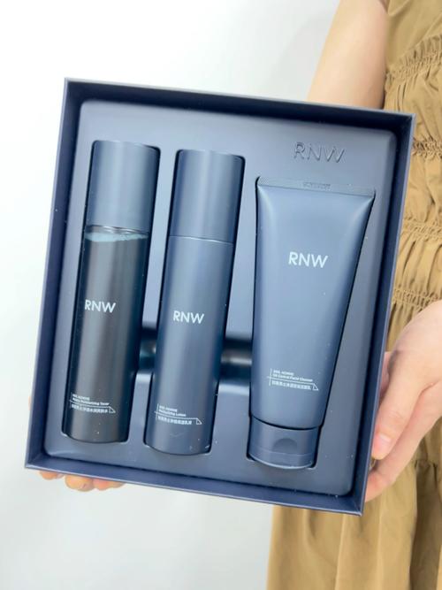 施巴控油洗面奶套装