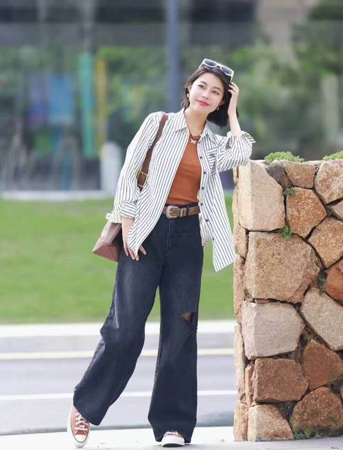 初秋怎么搭配衣服好看 女