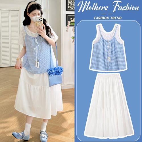 蓝色格子半身裙上衣怎么搭配