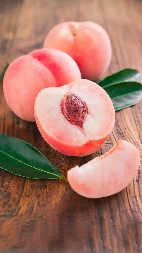 桃子是什么颜色的