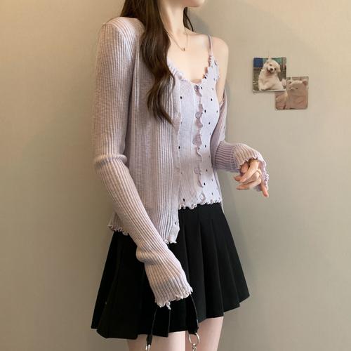 吊带针织衫怎么搭配什么外套