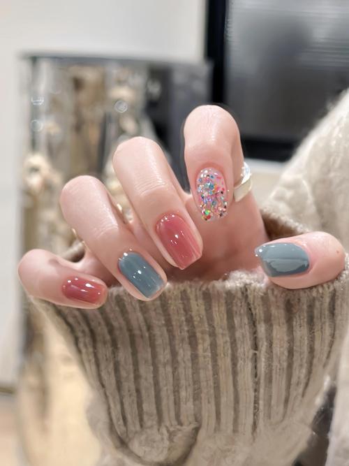 什么颜色指甲油好看