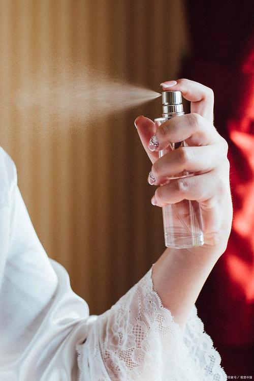 为什么要喷香水