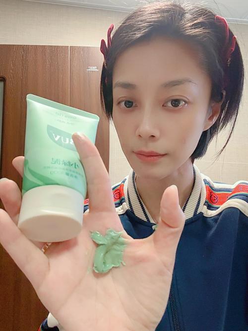 洗面奶洗后紧绷好吗