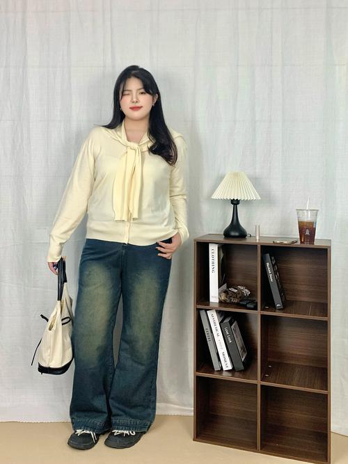 胖行的女生怎么搭配衣服才好看