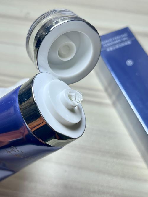 魔法森林凝露洗面奶