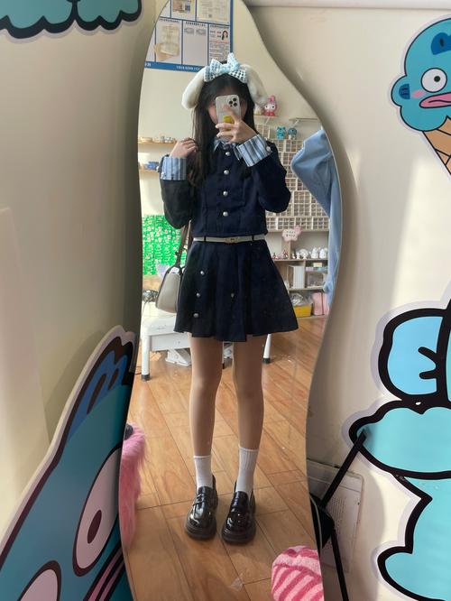 怎么搭配裙套裙