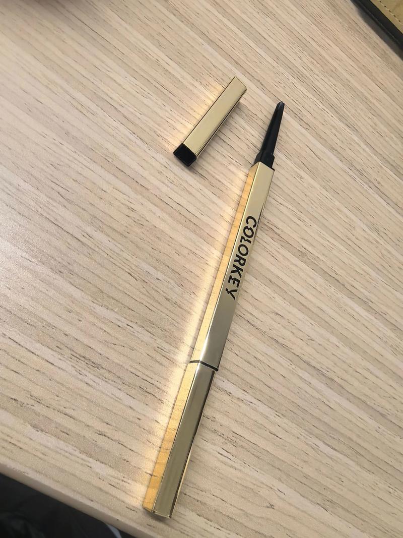 眉笔什么颜色好