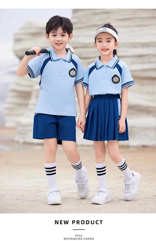 小学生怎么搭配衣服图片